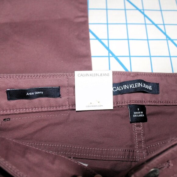 Calvin Klein Purple Ankle Skinny Jeans NWT, Size 2 - Picture 3 of 8